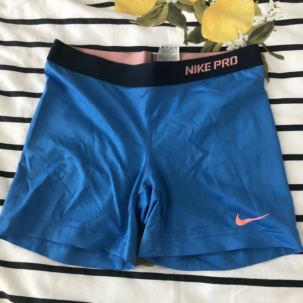 Nike pro spandex